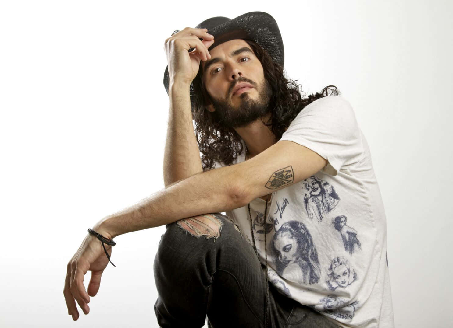 Russell Brand Photoshoot Background