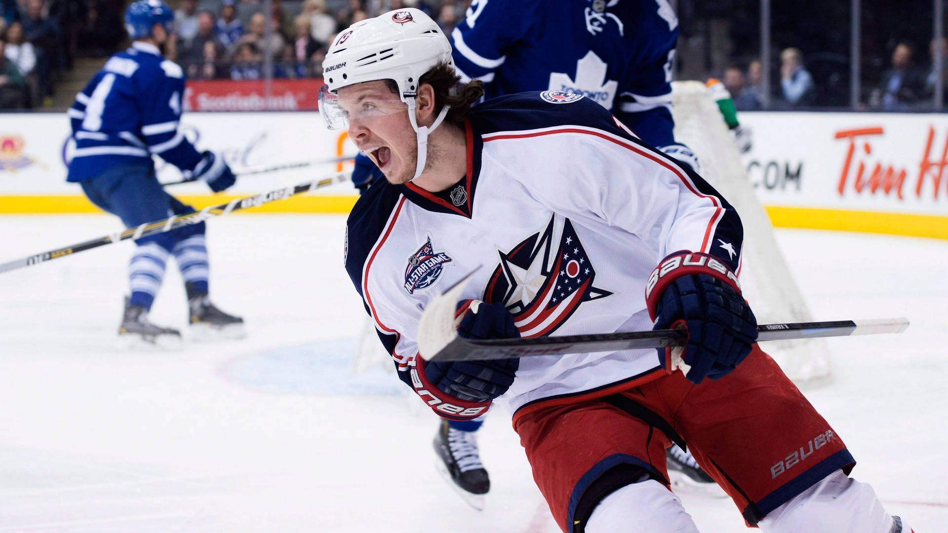 Ryan Johansen In Action During A Columbus Blue Jackets Game. Background