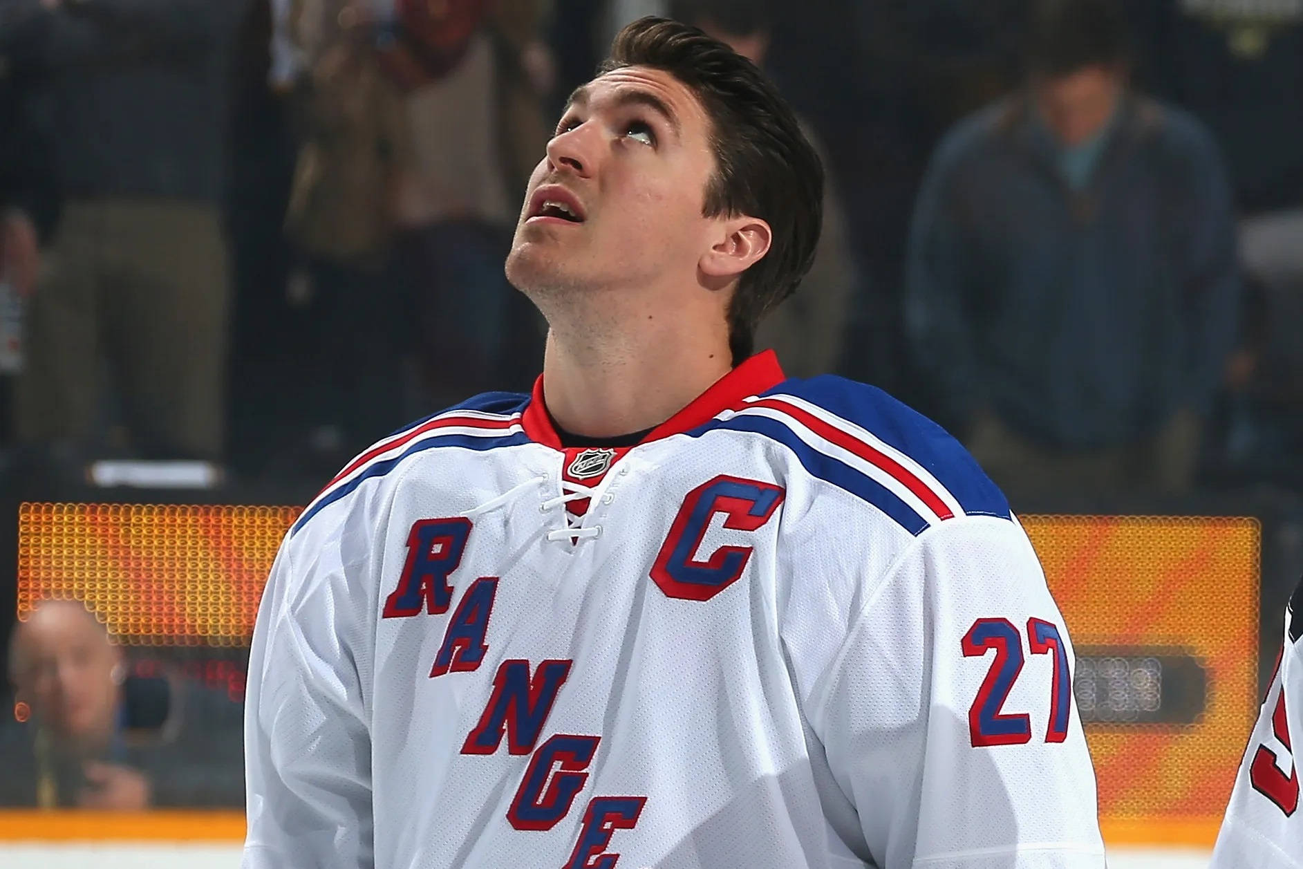 Ryan Mcdonagh New York Rangers Look Up Game Background