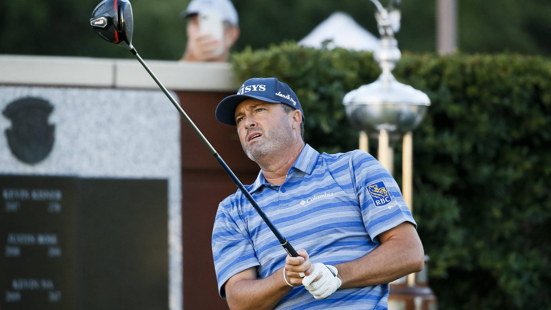 Ryan Palmer Observing His Pitch Background