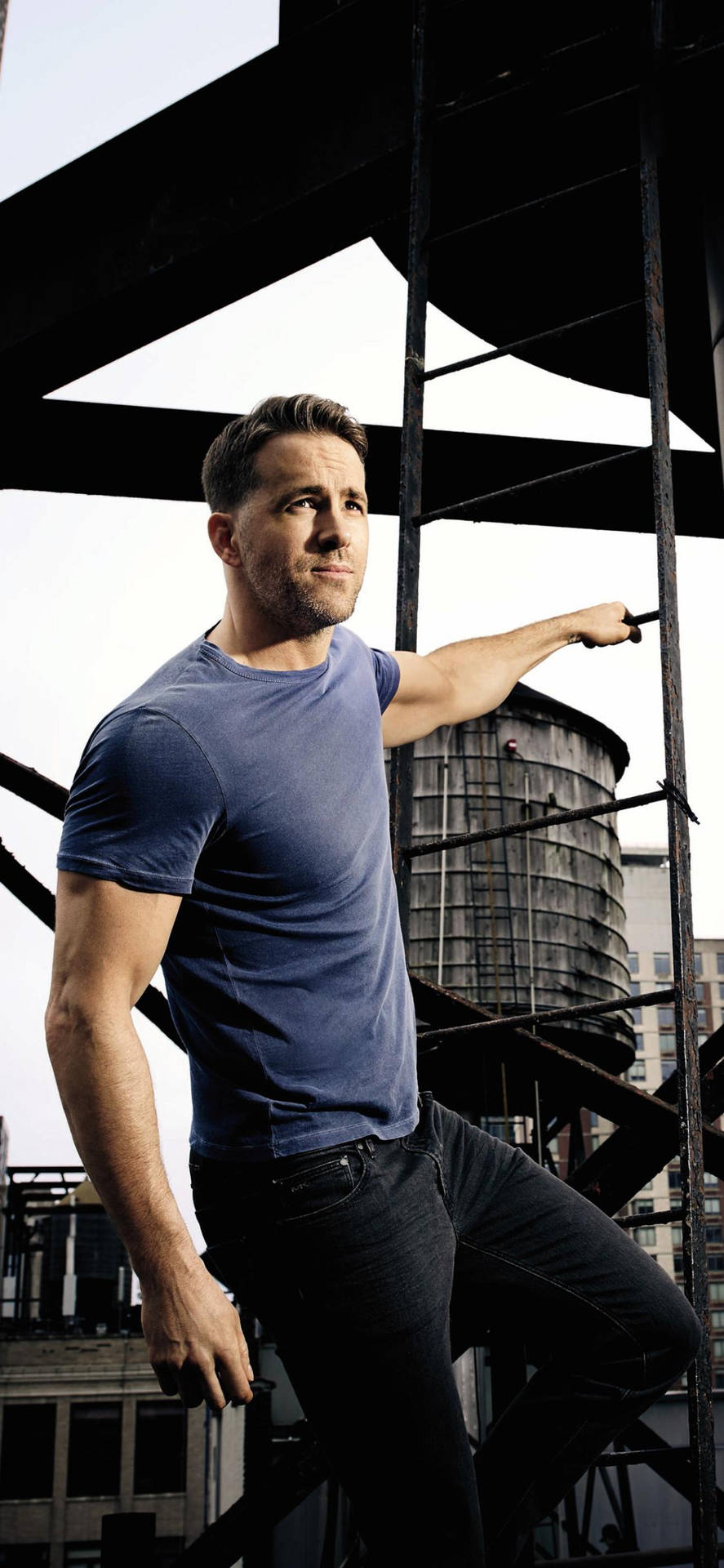 Ryan Reynolds Climbing Ladder Background