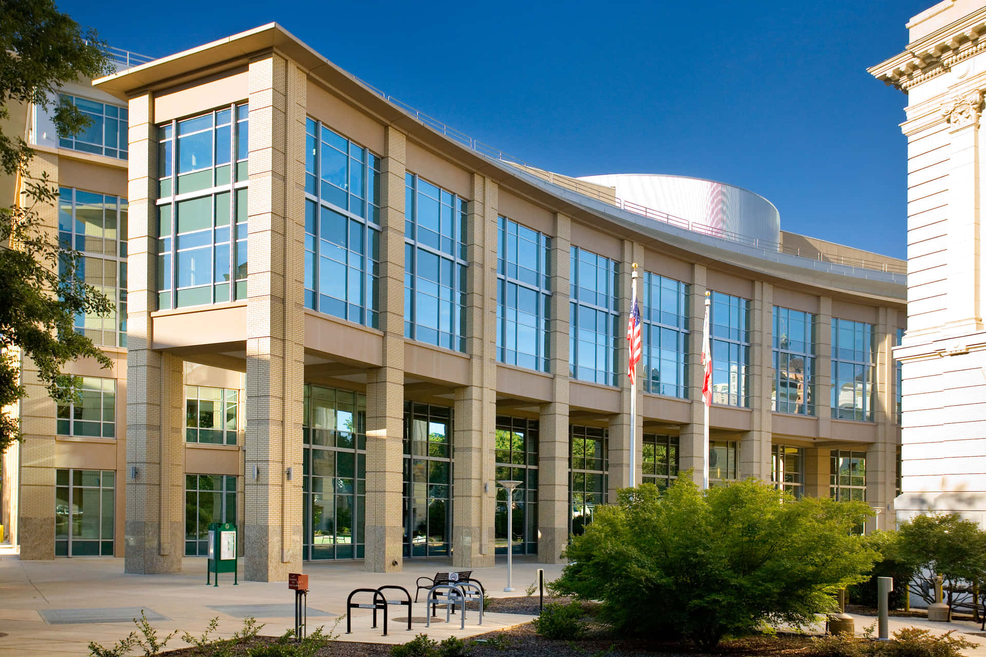 Sacramento City Hall Annex Background
