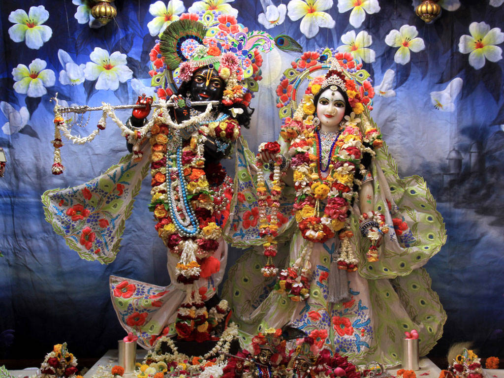 Sacred Divine Love - Radha And Krishna With Plumeria Flowers