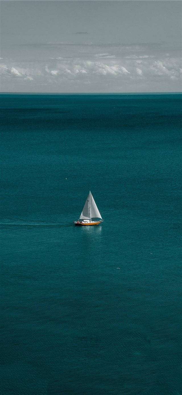 Sailboat Floating Iphone Ios 10 Background