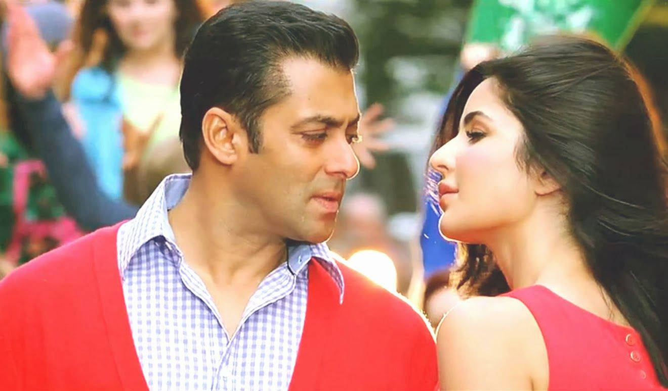 Salman Khan Ek Tha Tiger Katrina Kaif In Red Hd Background