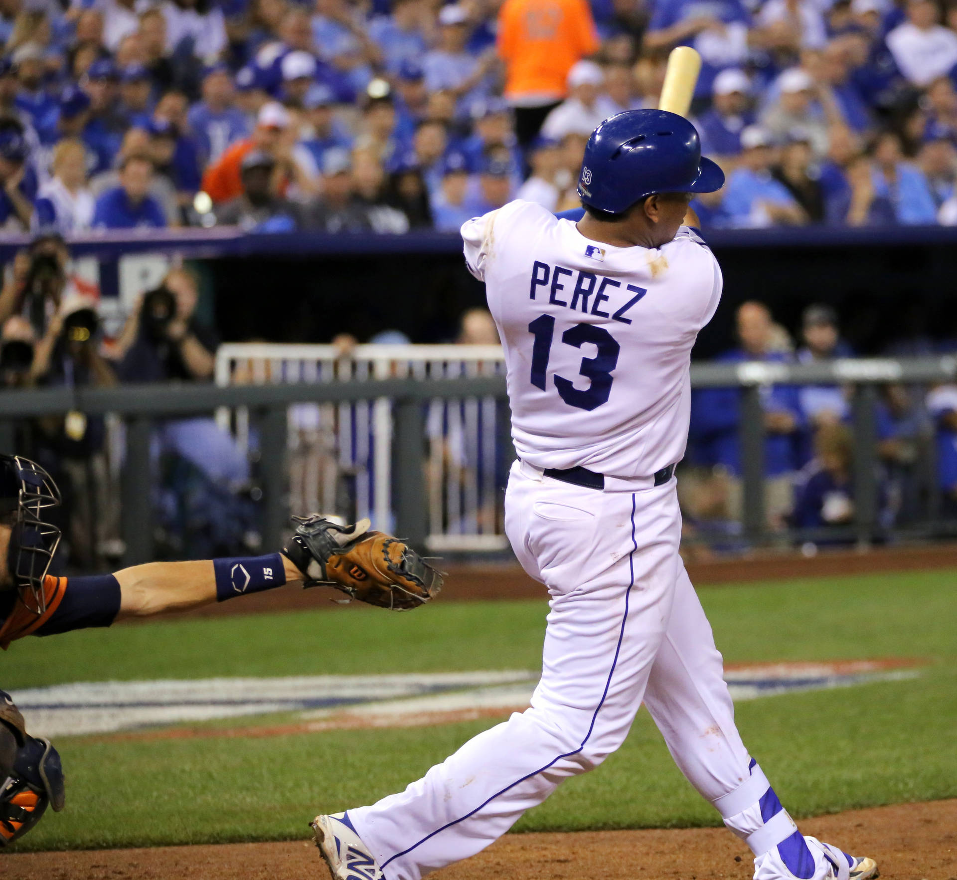 Salvador Perez Batting