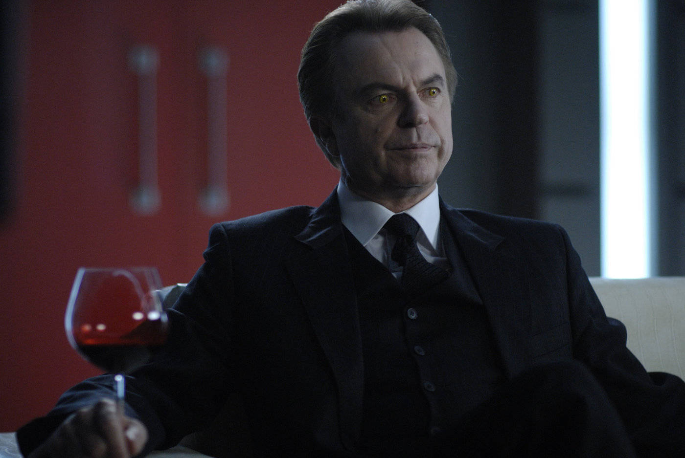 Sam Neill 2009 Daybreakers Film Still Background