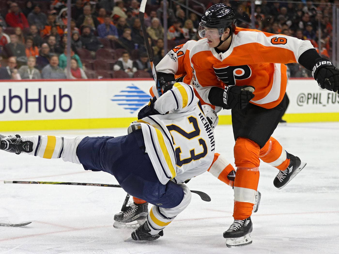 Sam Reinhart In Florida Panthers Versus Philadelphia Flyers 2019 Background