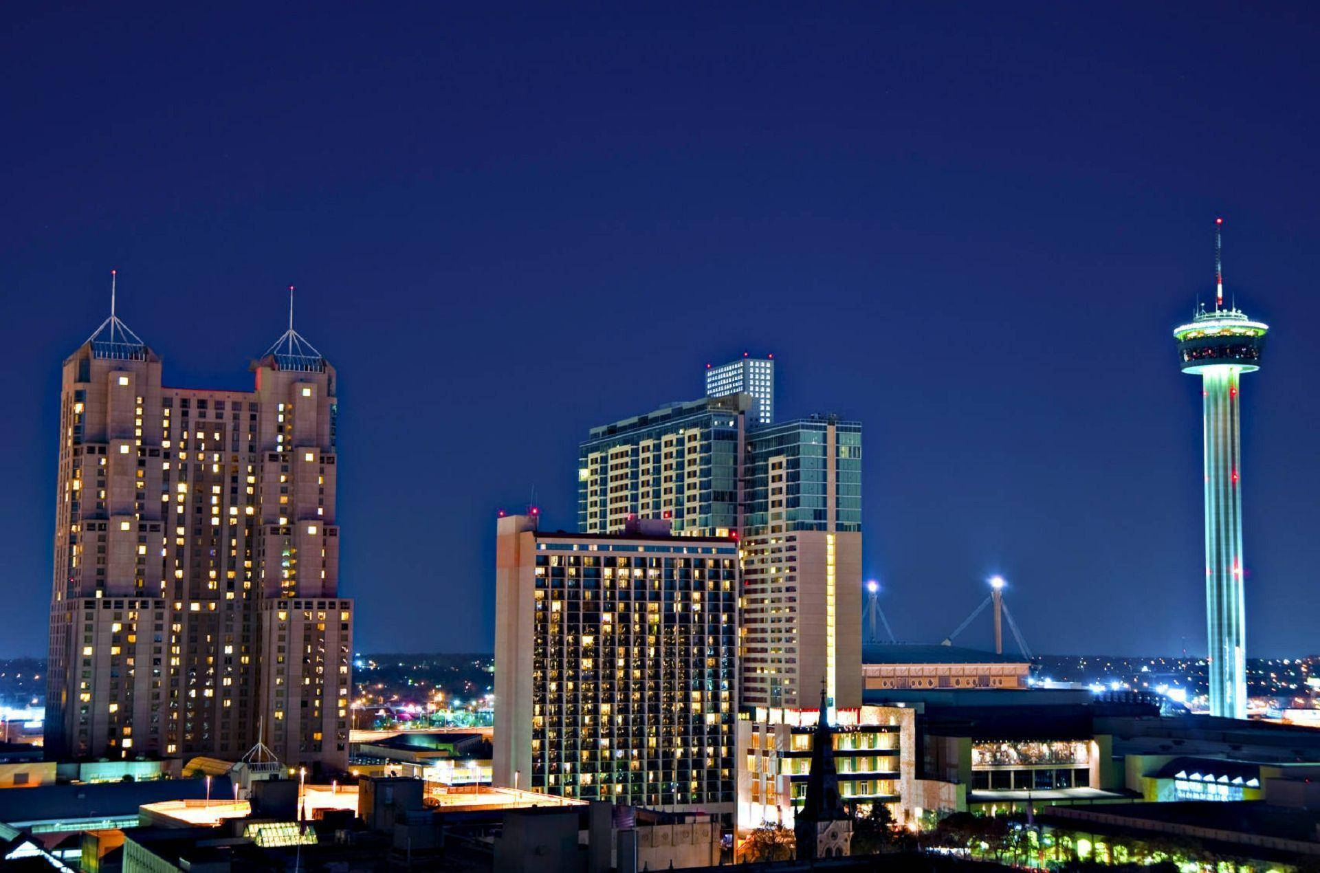 San Antonio And Three Buildings Background