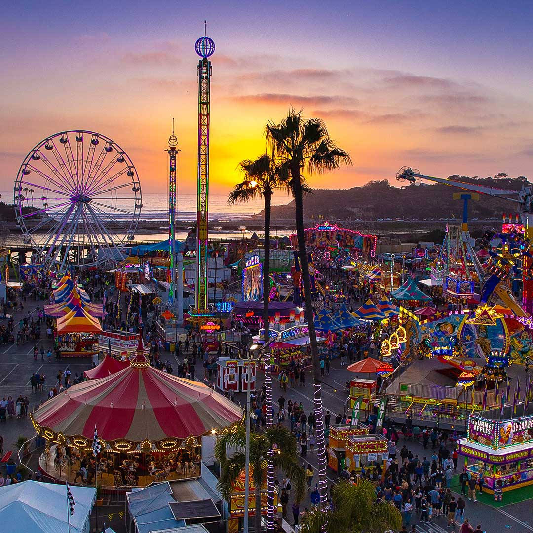 San Diego County Fair During Sunset Background