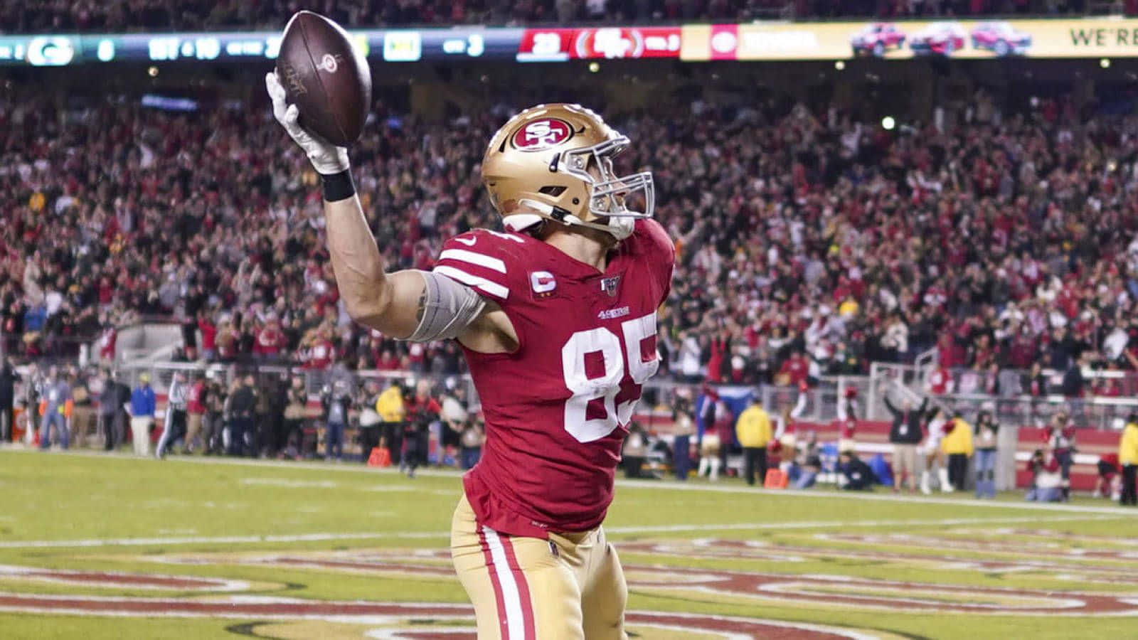 San Francisco 49ers Tight End George Kittle Background