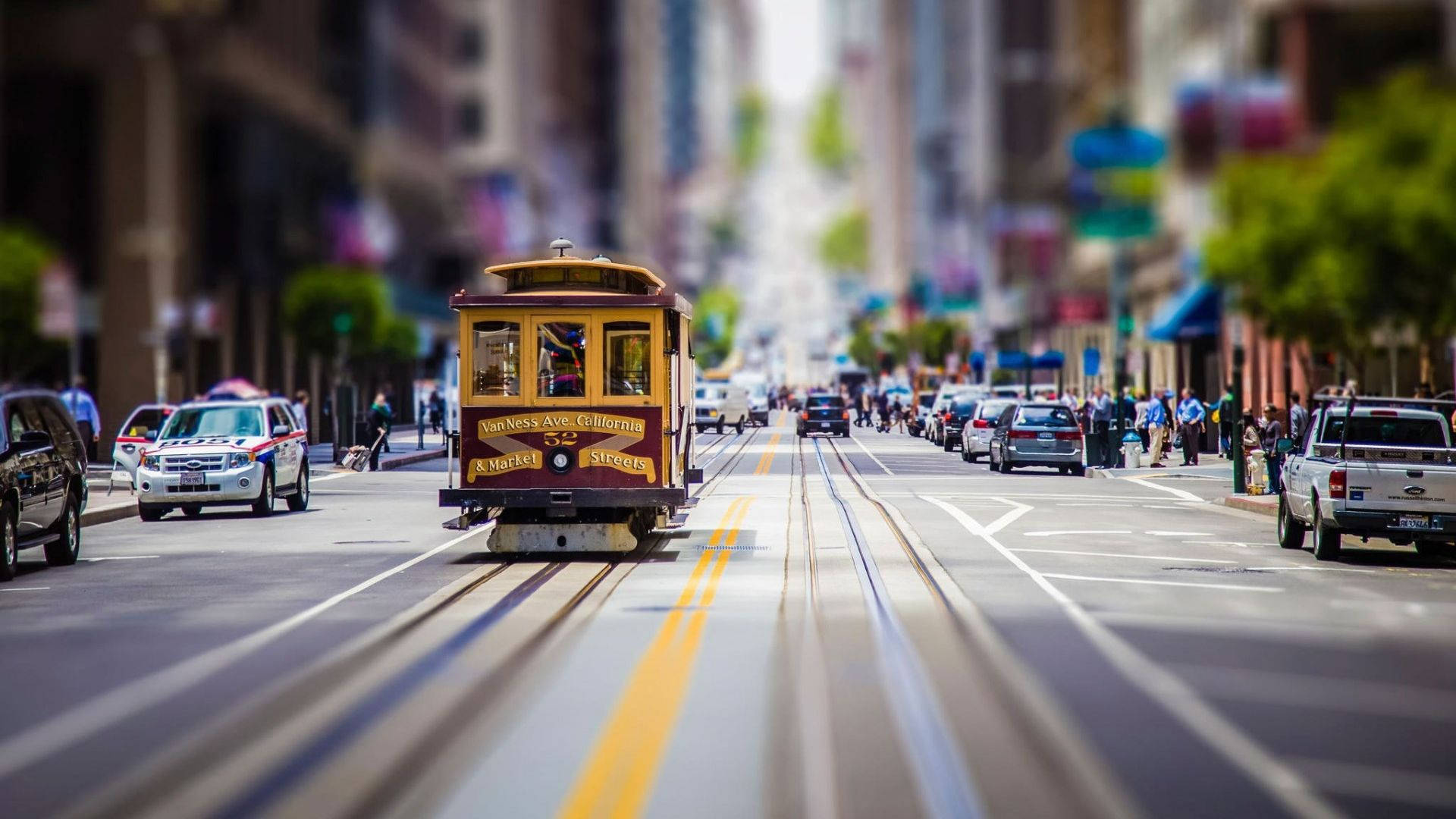 San Francisco Cable Car On Road Hd Background