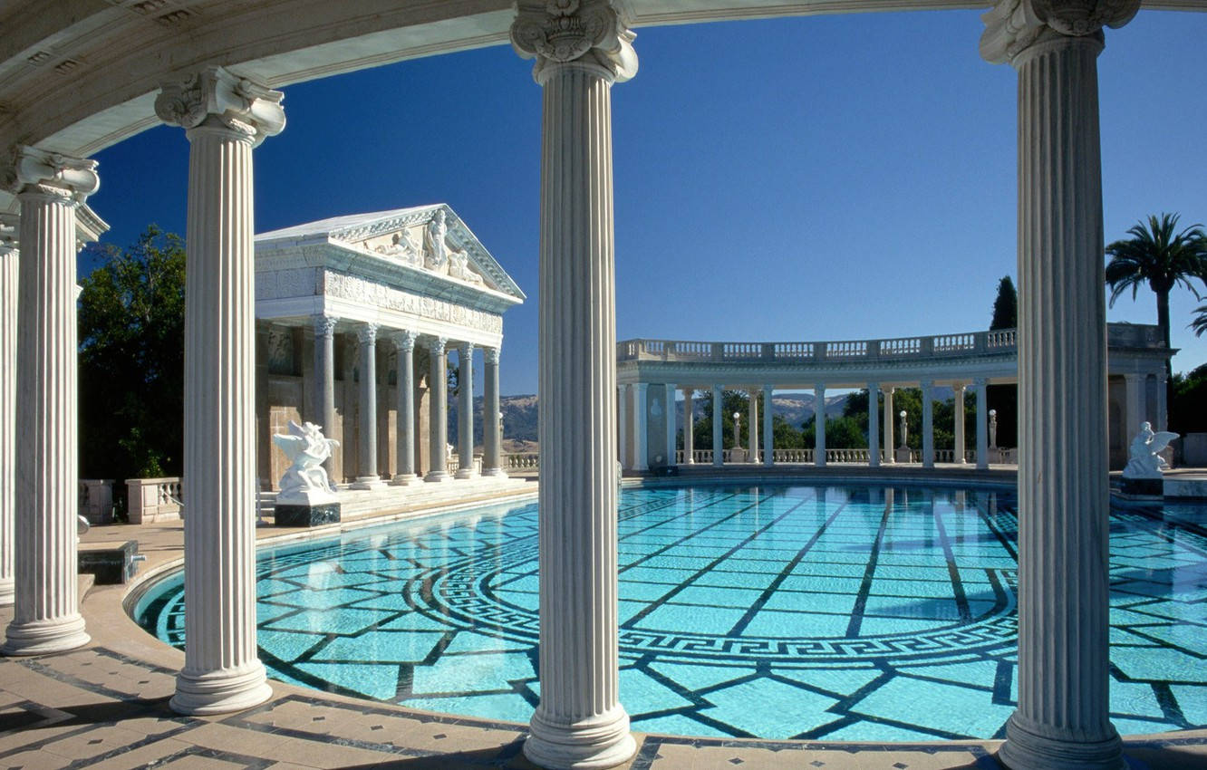 San Simeon Poolside Background