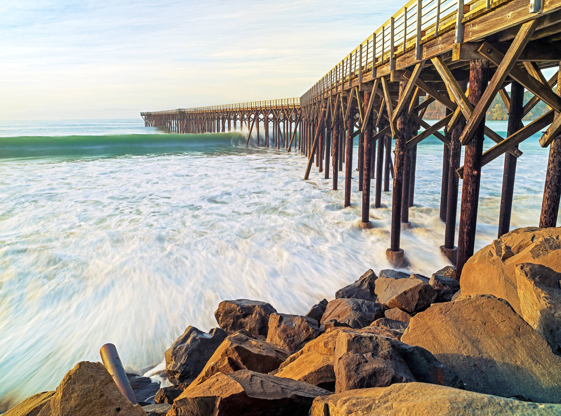 San Simeon Water Background