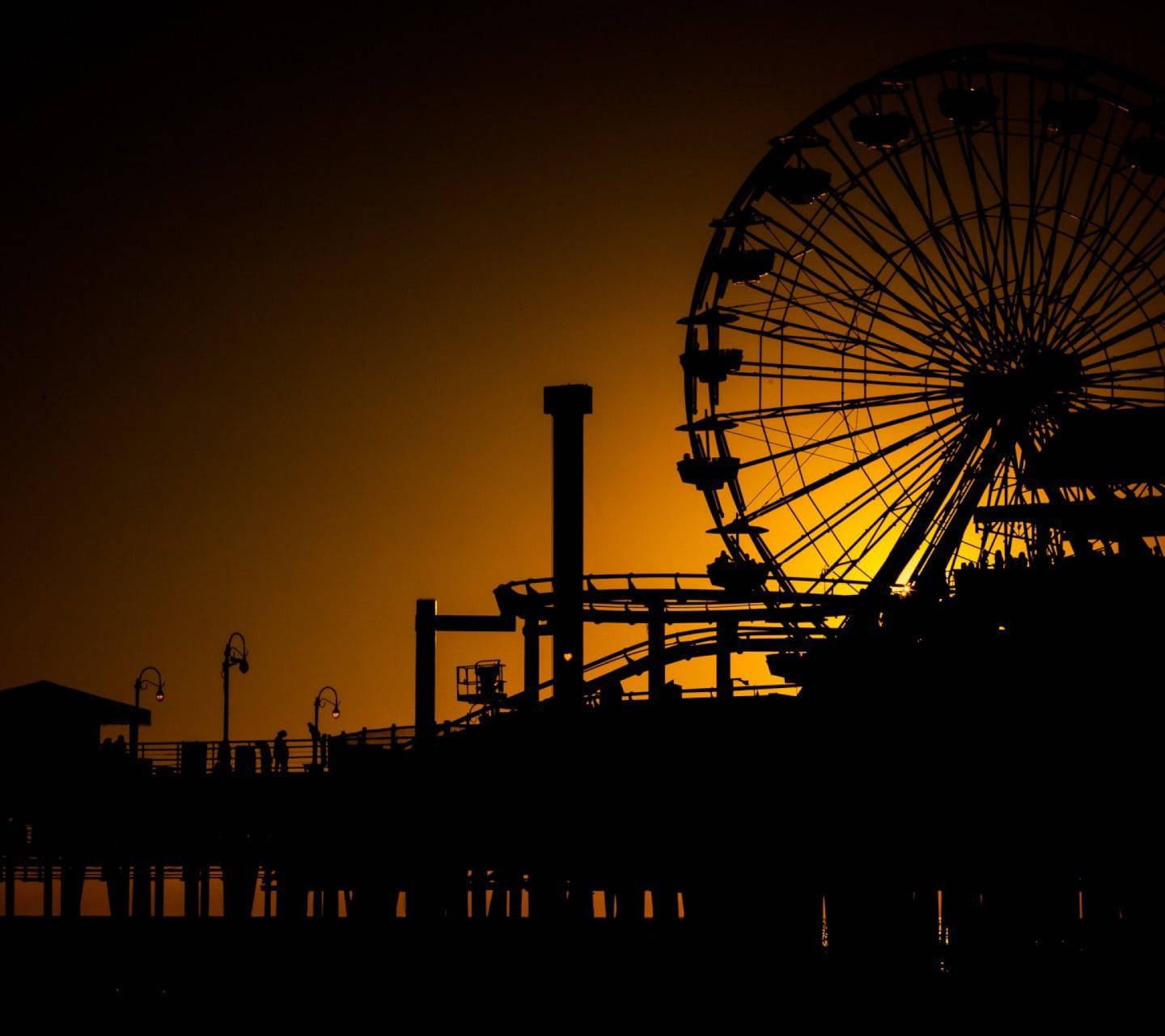 Santa Monica Ferris Wheel Silhouette Background