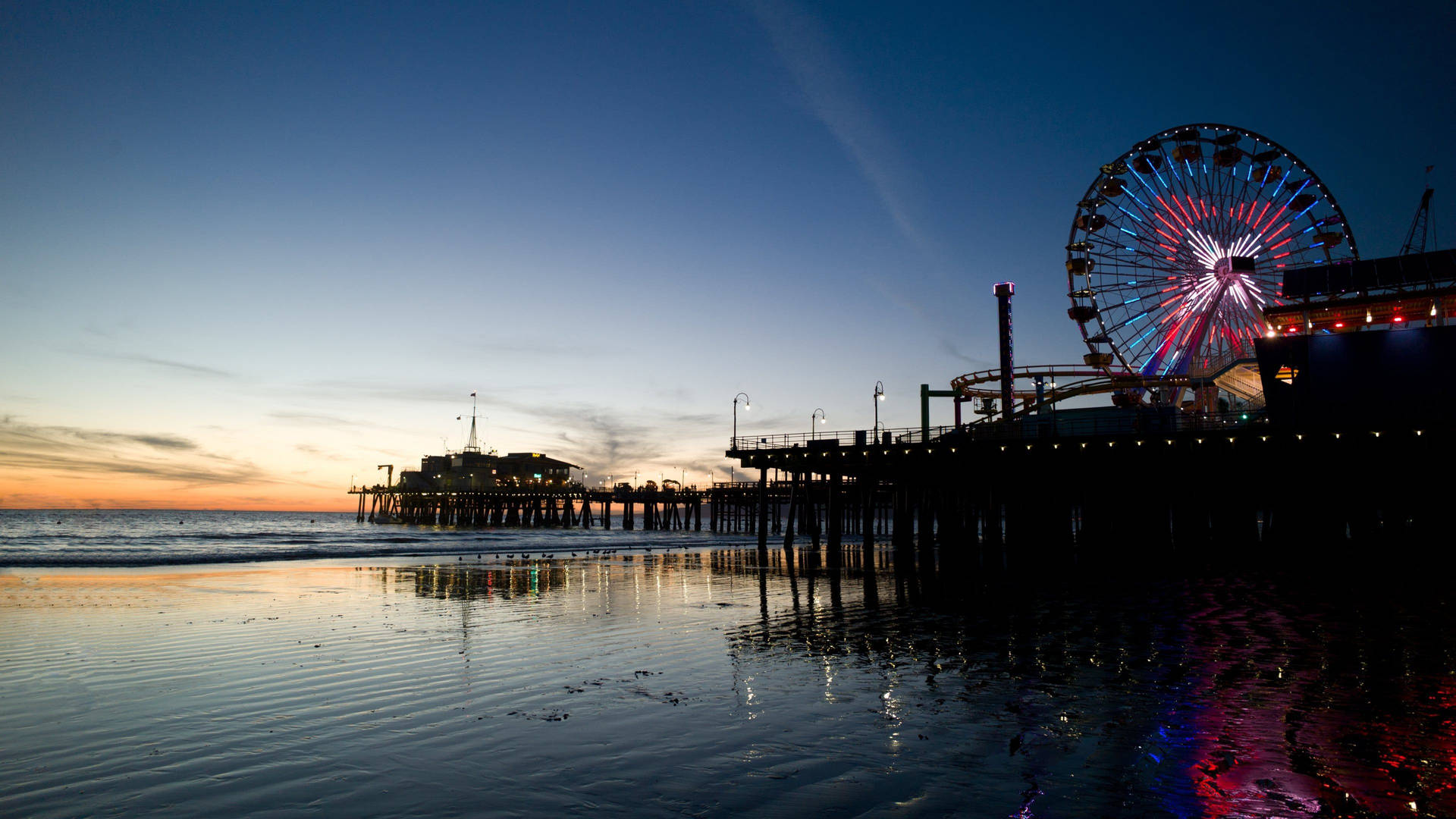 Santa Monica Pier In Los Angeles 4k Background