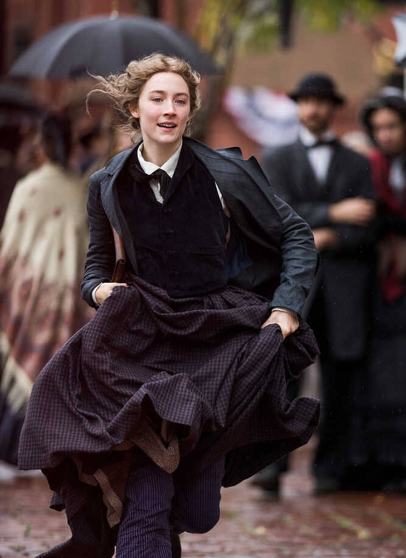 Saoirse Ronan Portraying Jo March In Little Women Background