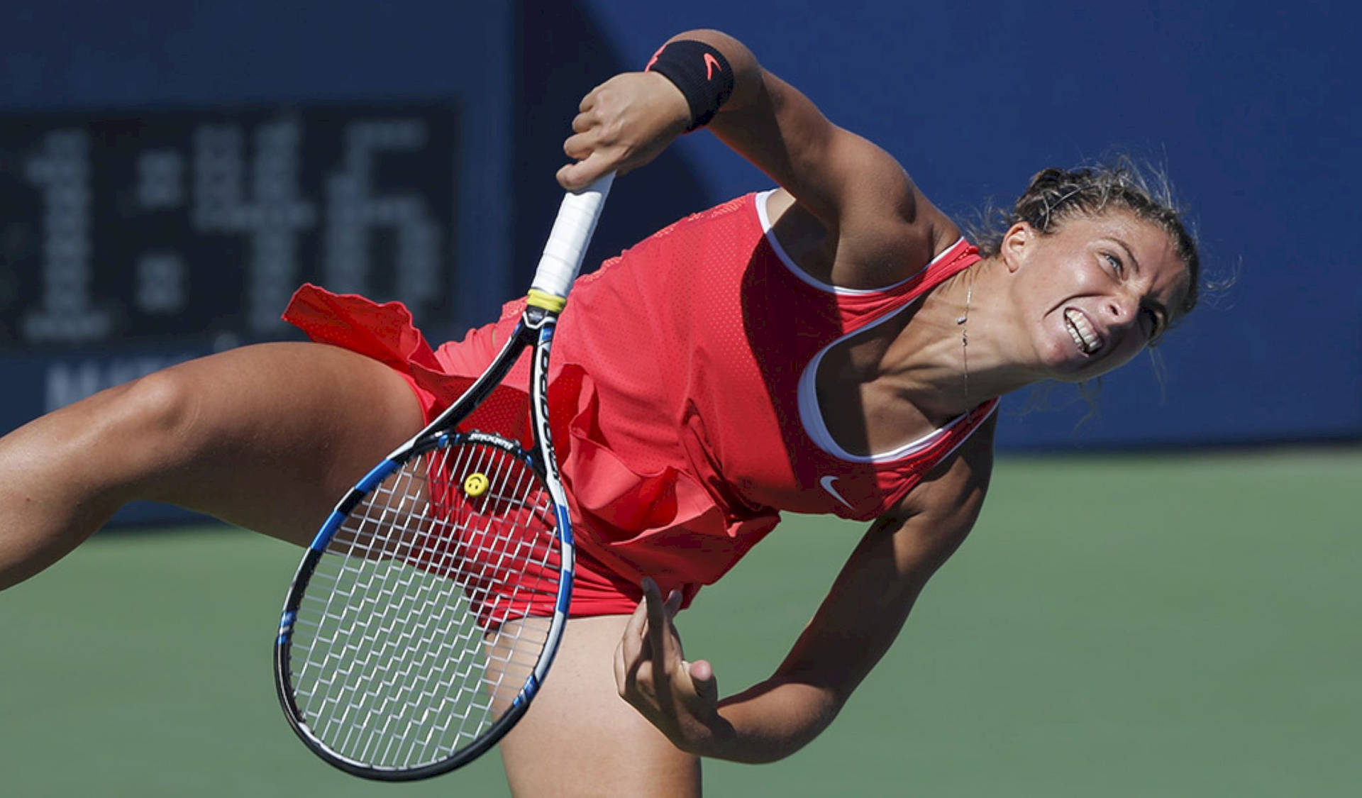 Sara Errani Red Nike Dress Background