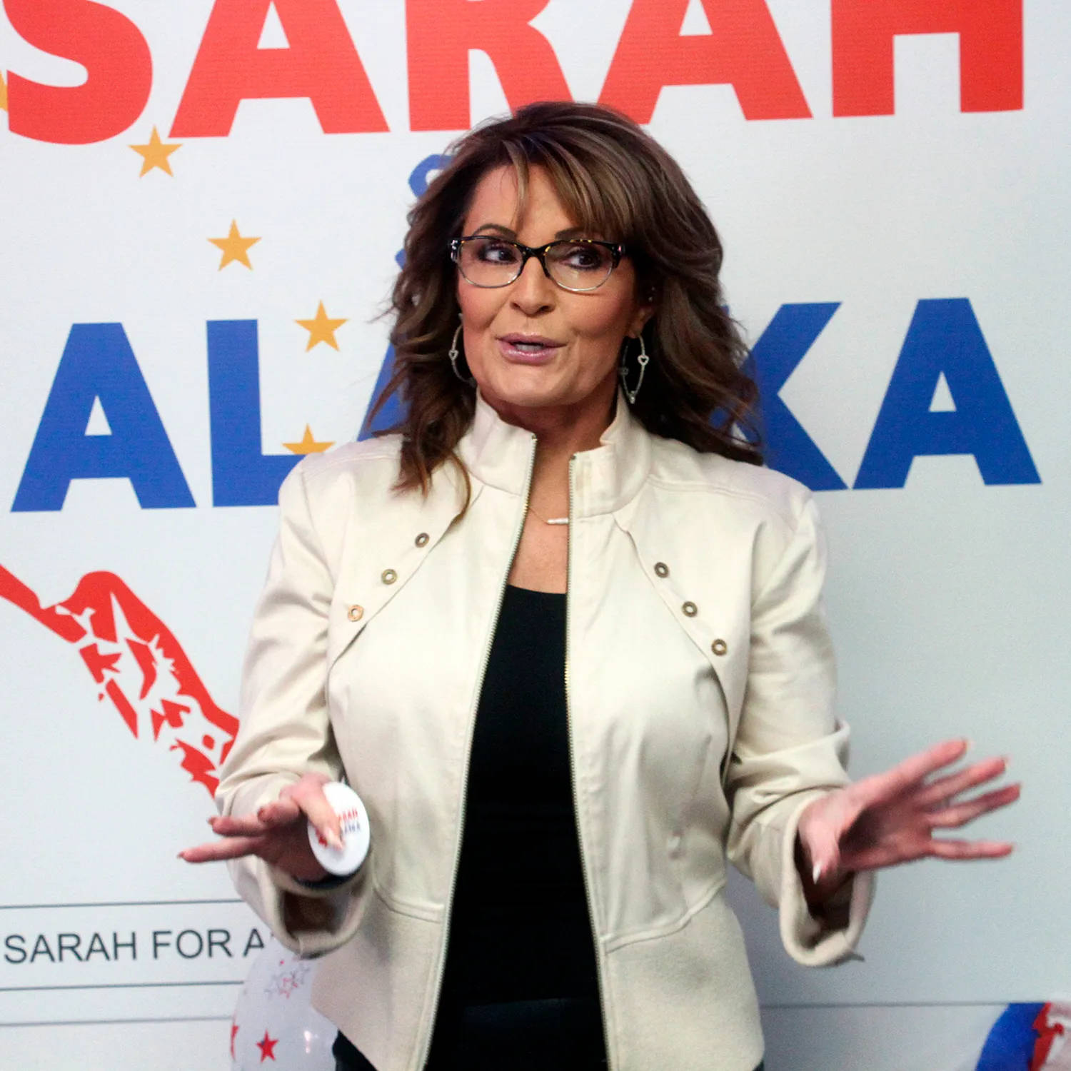 Sarah Palin During A Campaign Event Background