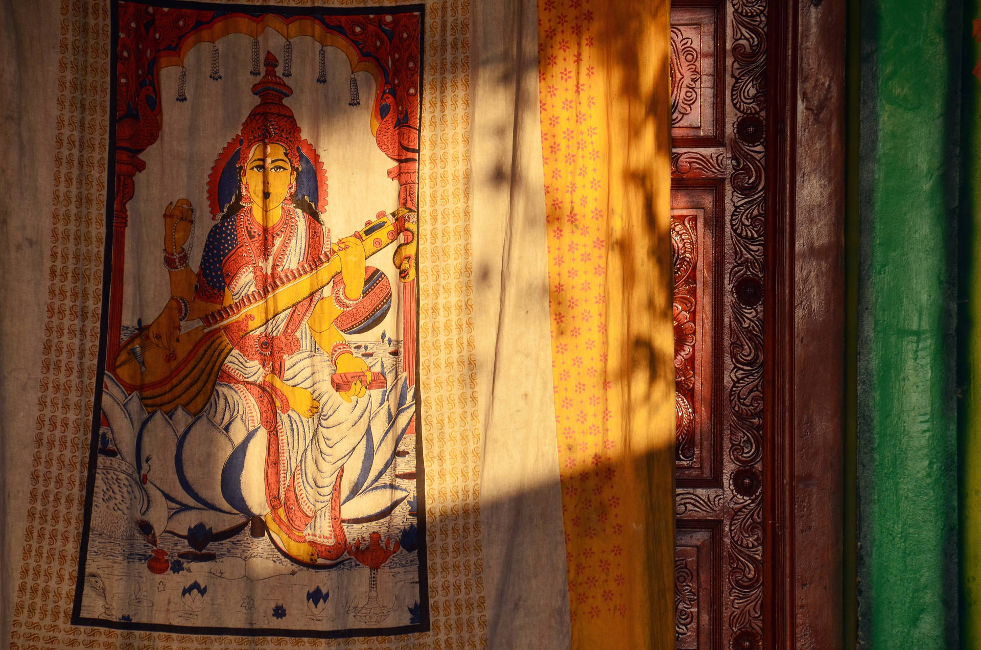 Saraswati Cloth