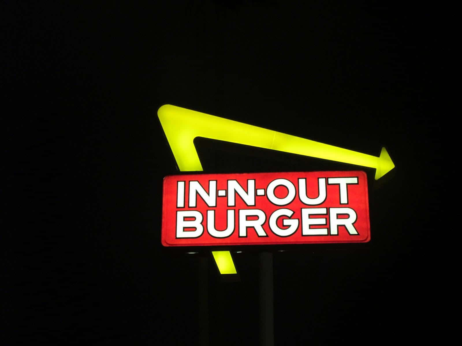 'satisfy Your Cravings With In N Out's Delicious Burgers' Background