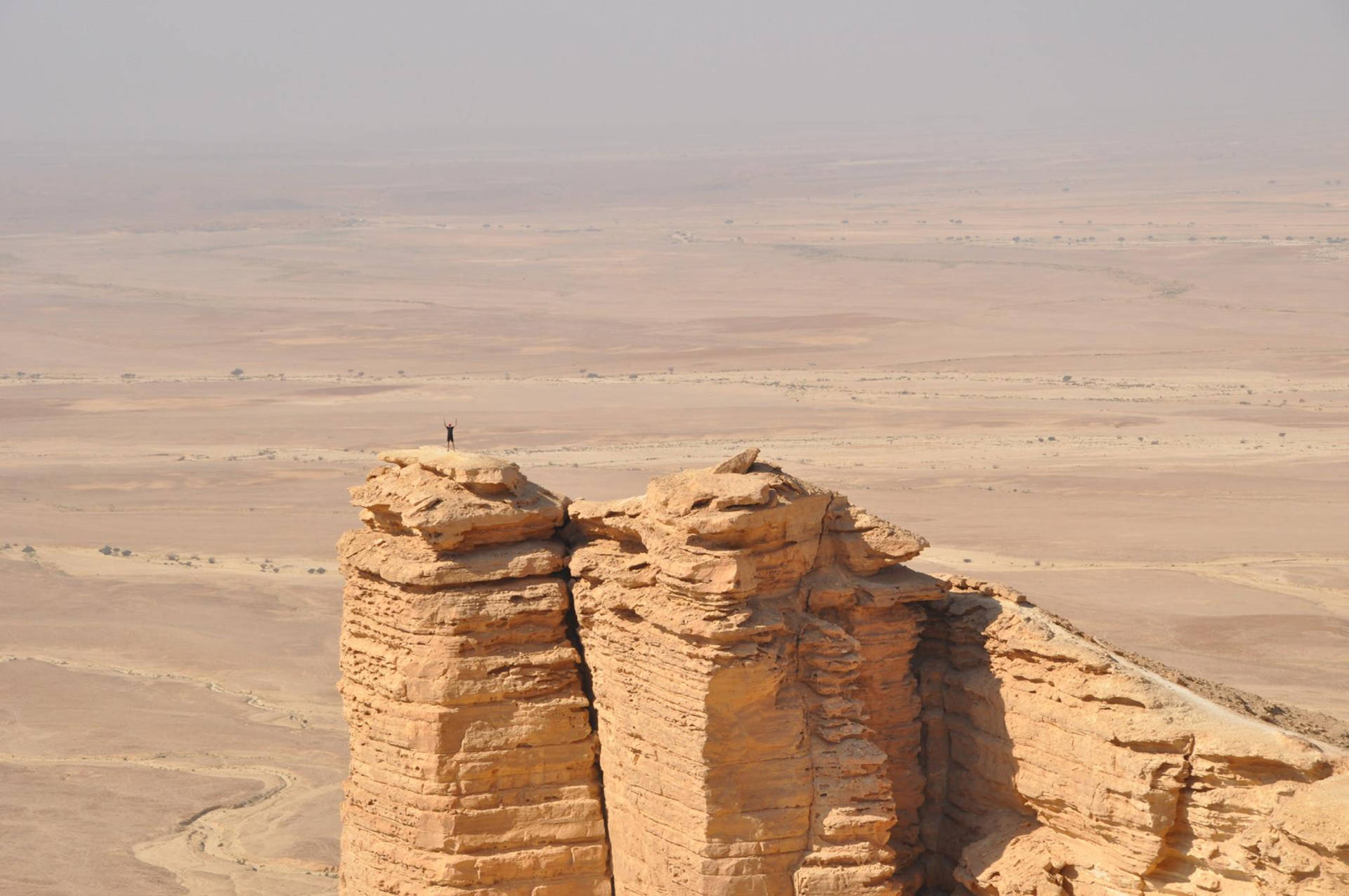 Saudi Arabia's Jebel Fihrayn Background