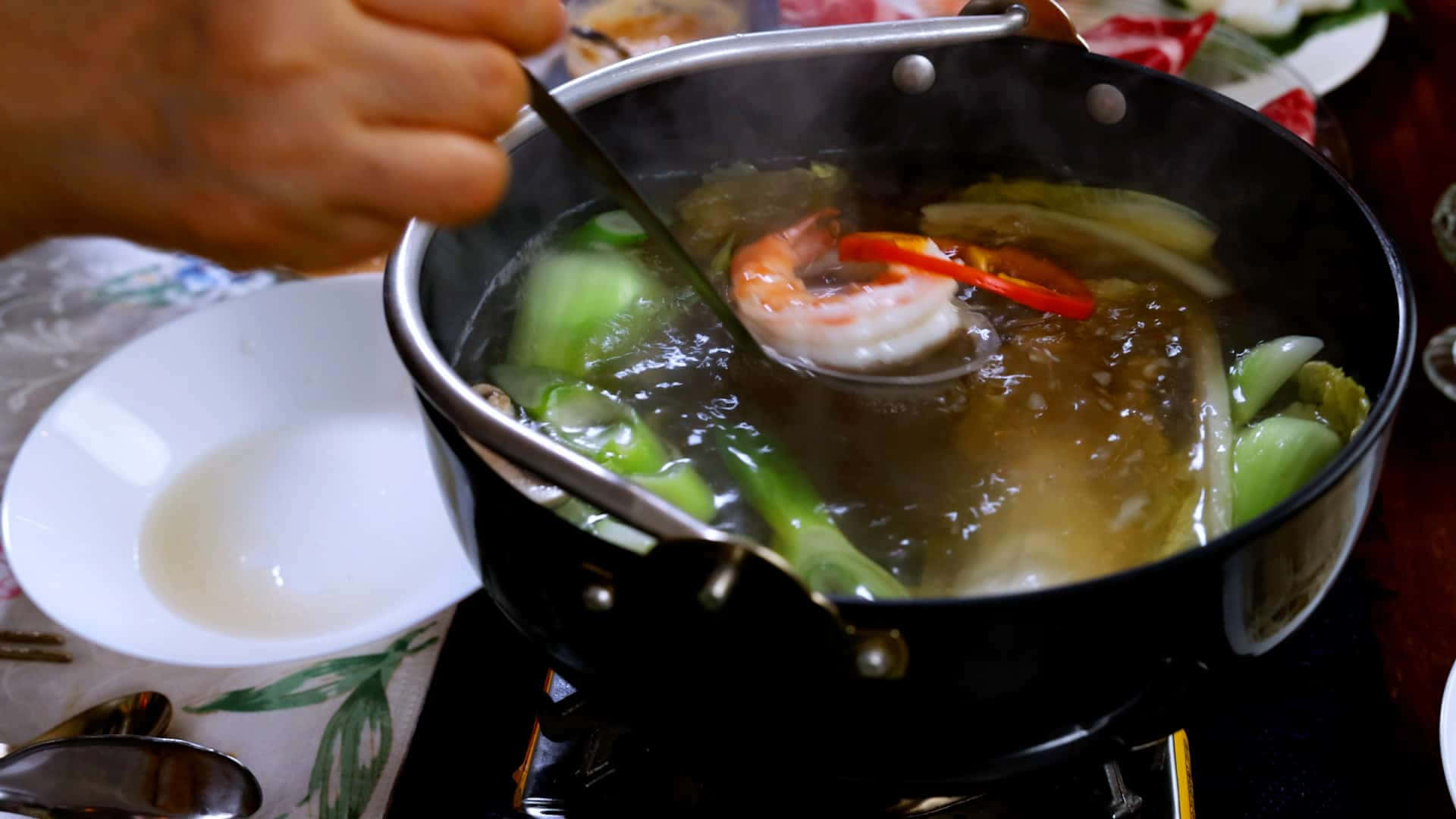 Savory Boiling Broth For Shabu-shabu Background