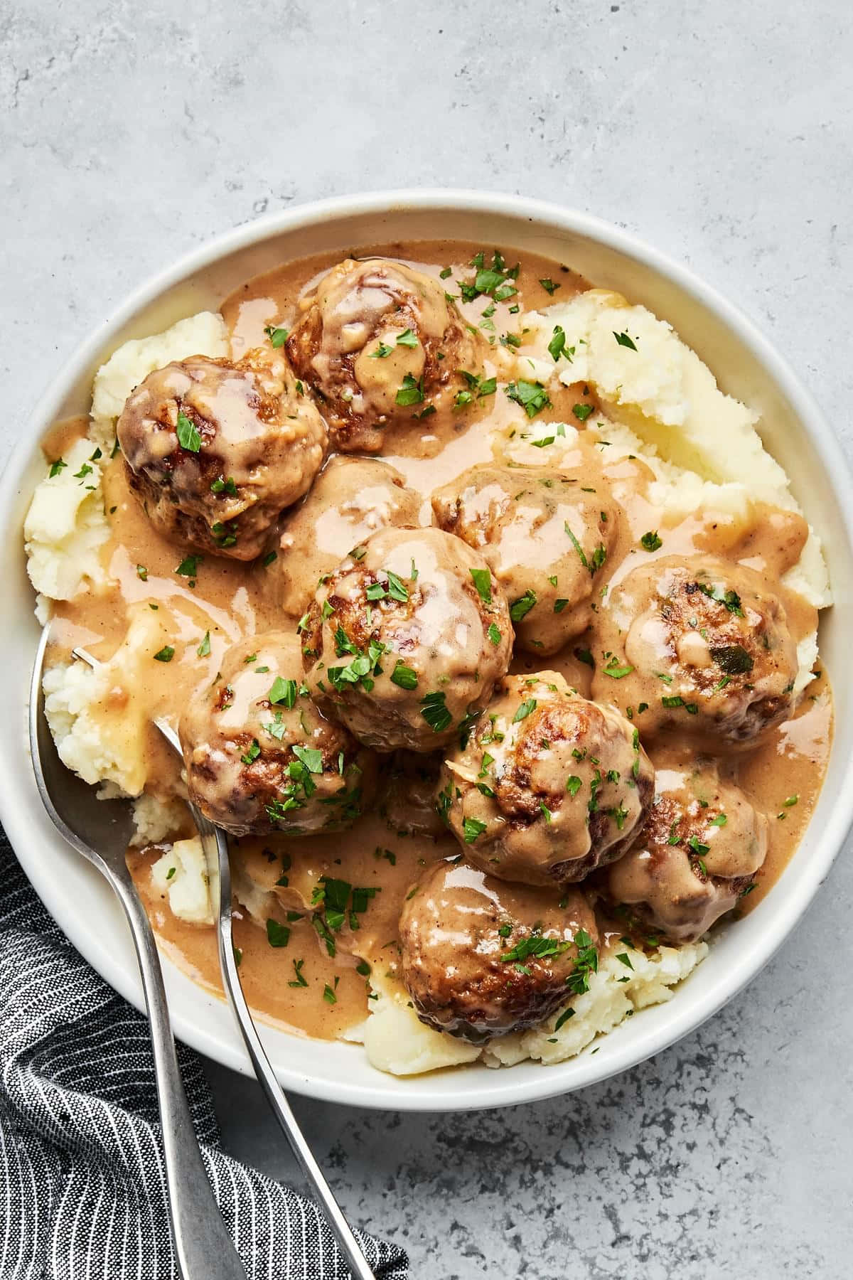 Savory_ Meatballs_with_ Gravy_and_ Mashed_ Potatoes