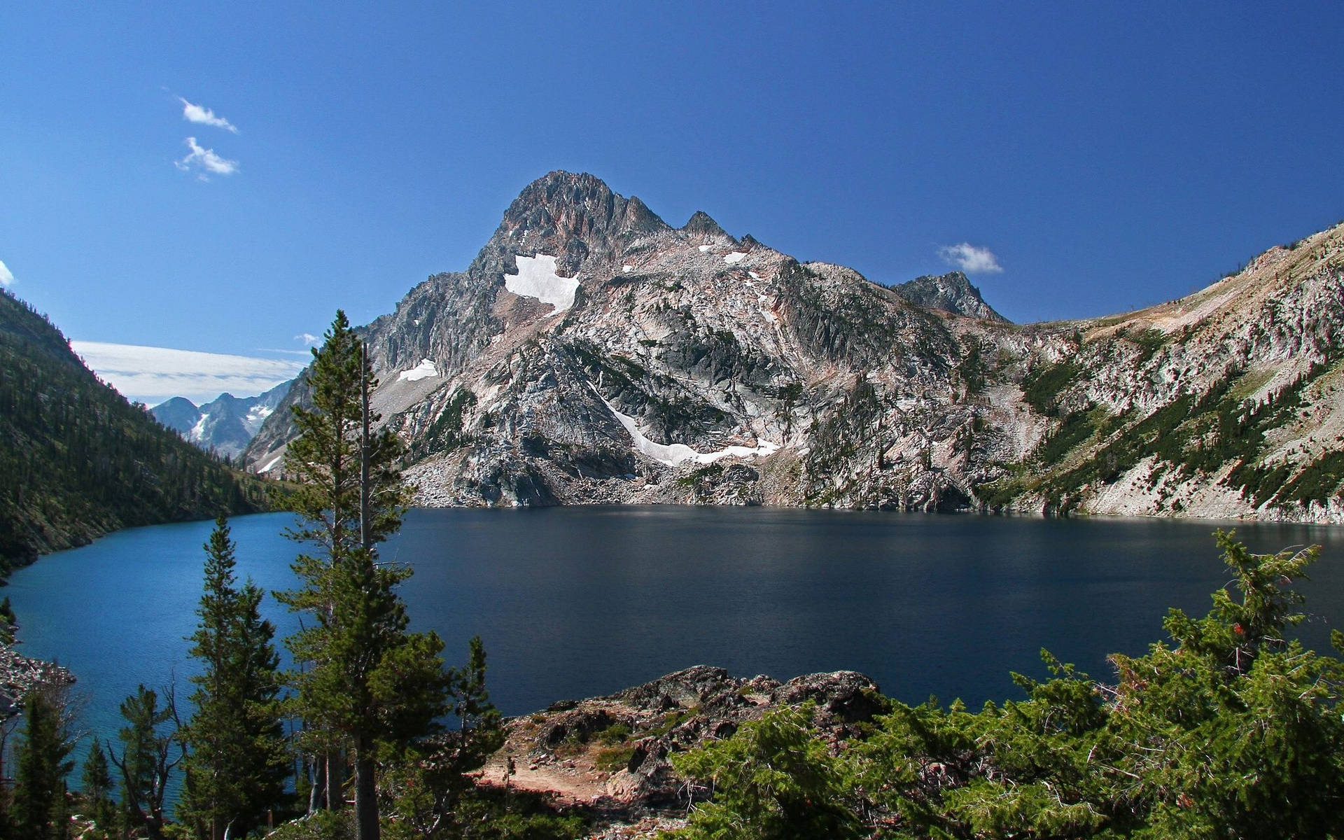 Sawtooth Lake Mount Regan Idaho Background