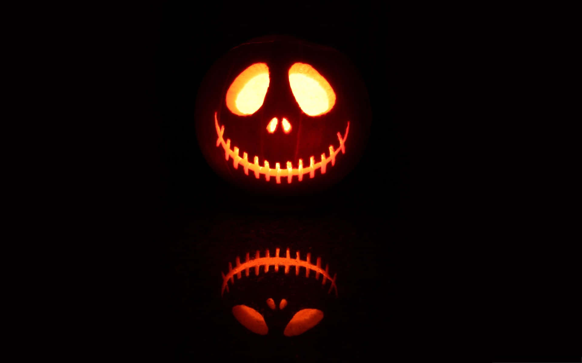 Scary Halloween Desktop Pumpkin Reflection Background