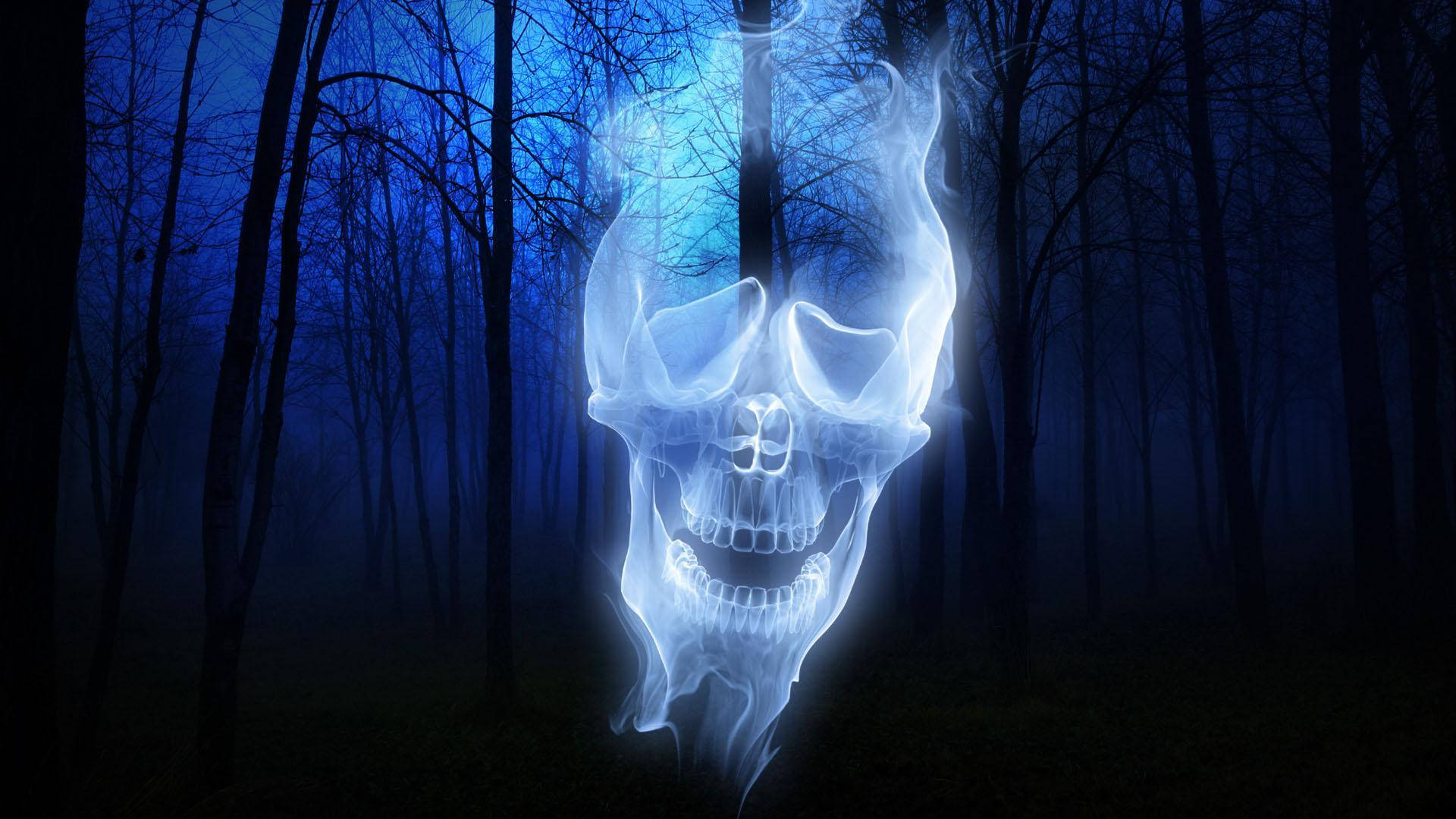 Scary Halloween Ghostly Skull Background