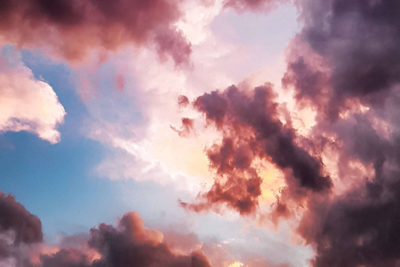 Scattered Dark Pink Cloud Background