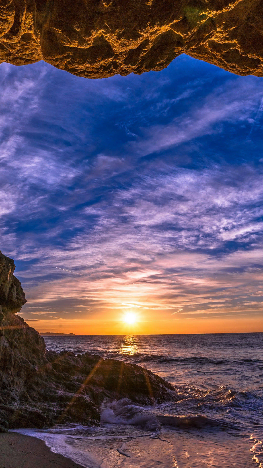 Scenic Sunset Malibu Iphone Background