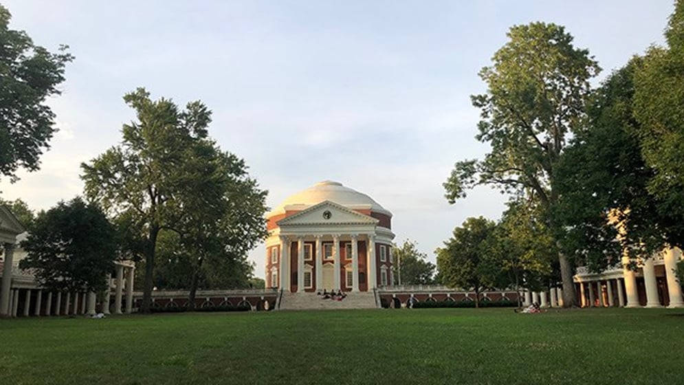 Scenic View Of The University Of Virginia In Autumn. Background