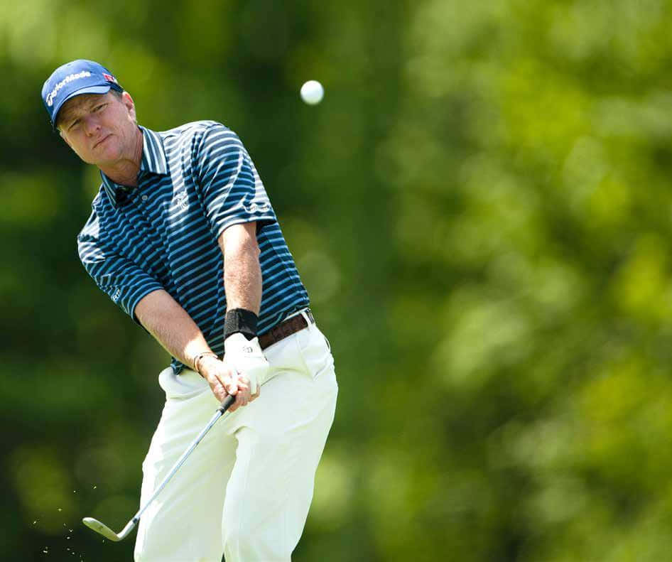 Scott Verplank Eyes Following Golf Ball Background