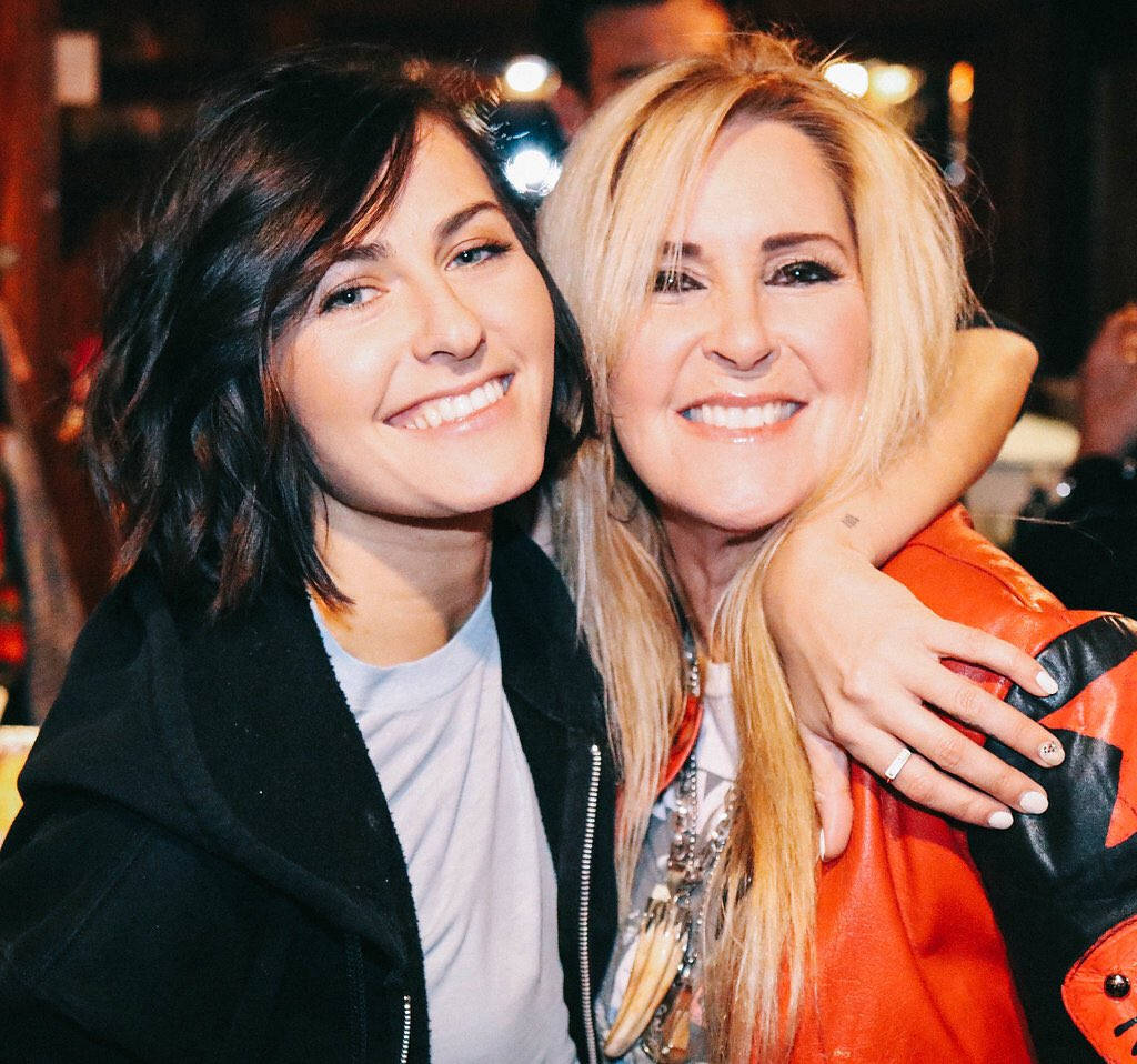 Scout Taylor-compton And Lita Ford Background