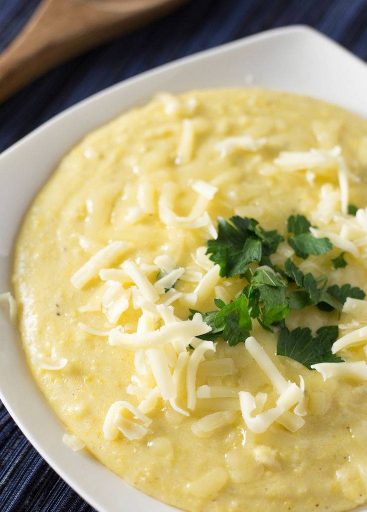 Scrumptious Cheesy Polenta Dish Background