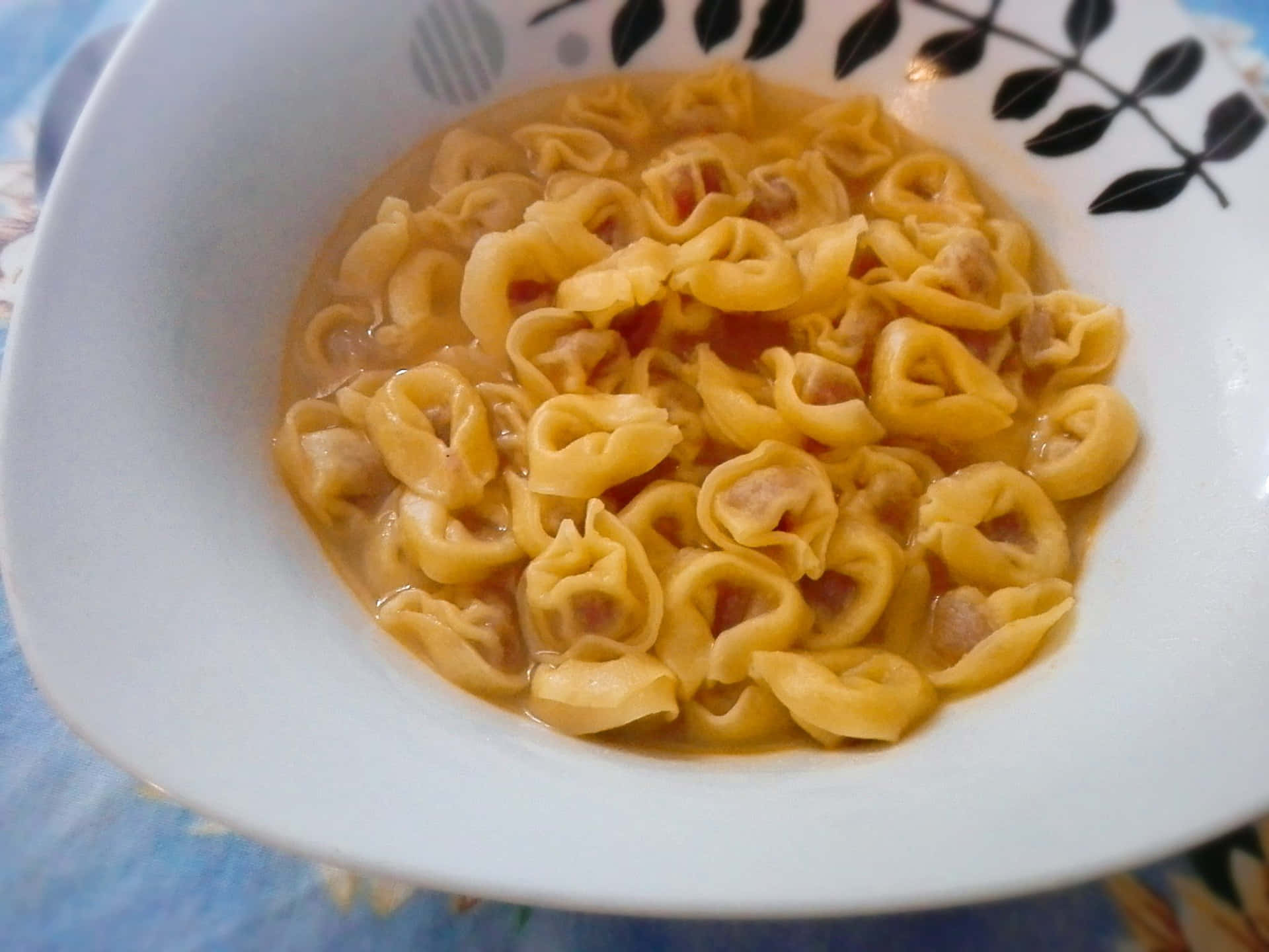 Scrumptious Tortellini In Brodo Up Close Background