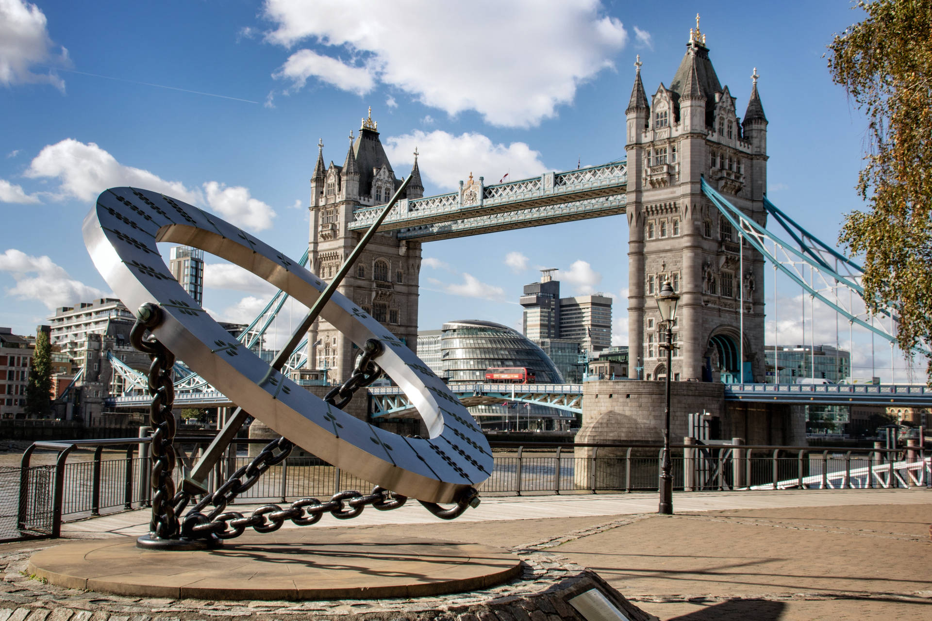 Sculpture Near Tower Bridge London Background