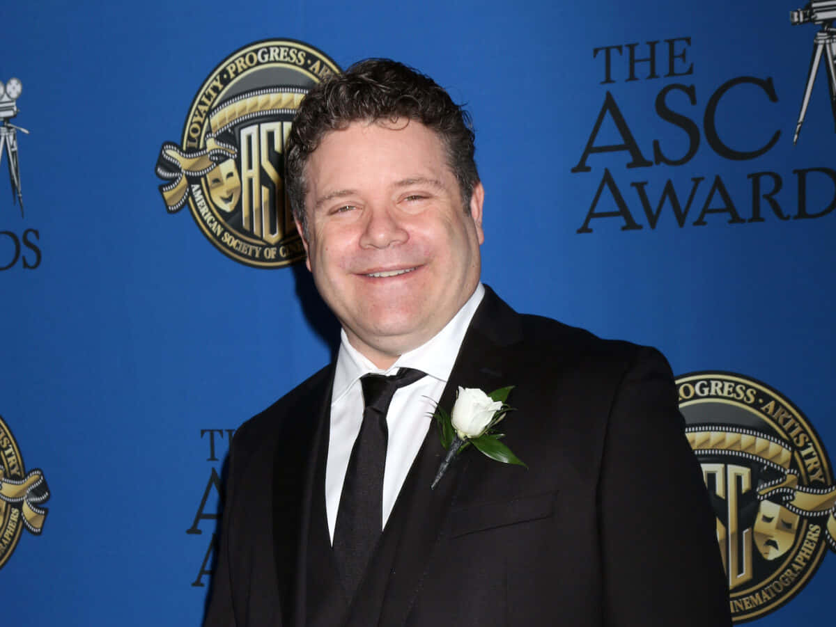 Sean Astin [wallpaper] Background
