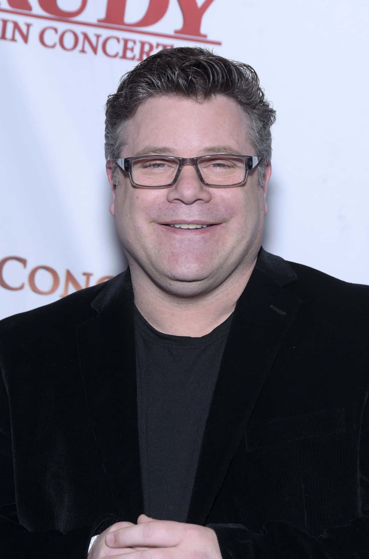 Sean Astin [wallpaper] Background