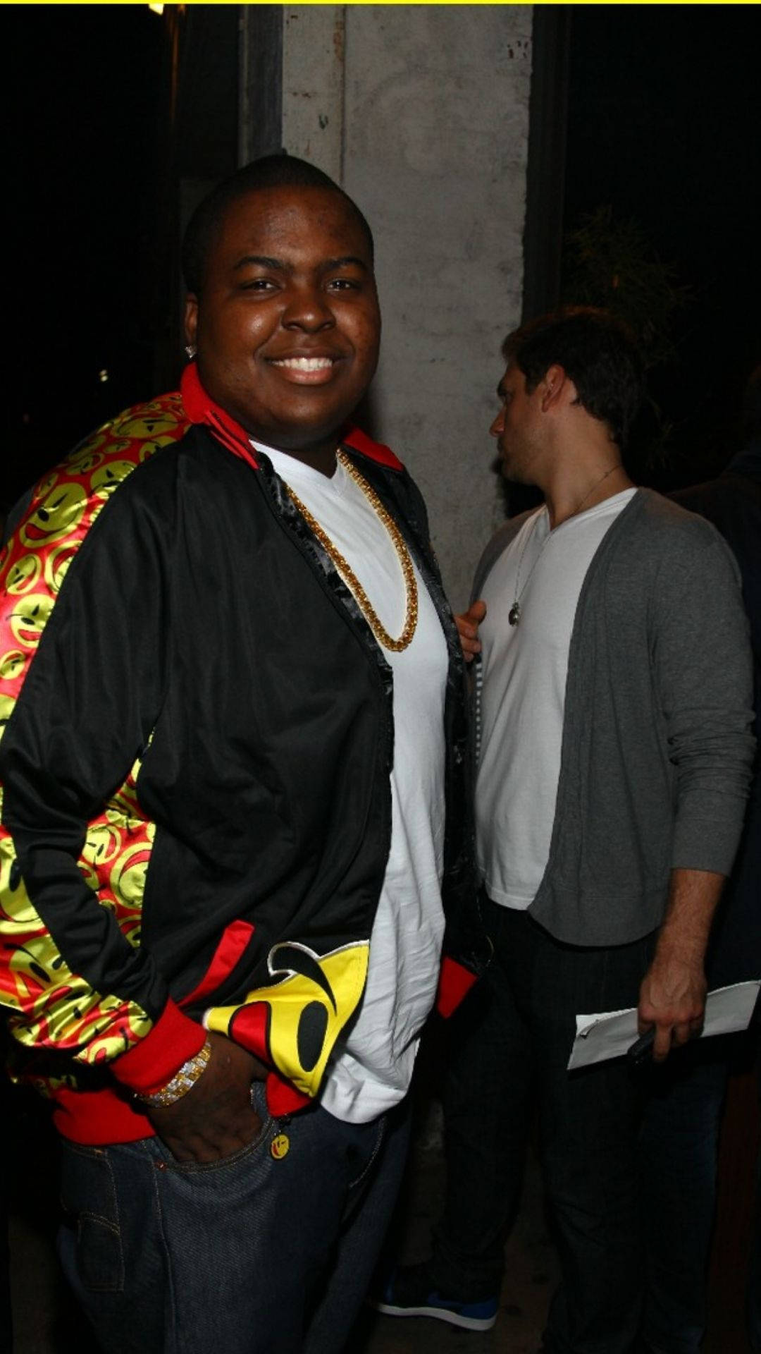 Sean Kingston Fun Nightlife Background