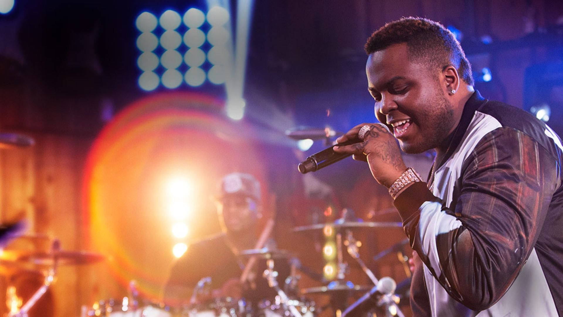 Sean Kingston Suave Performance Background