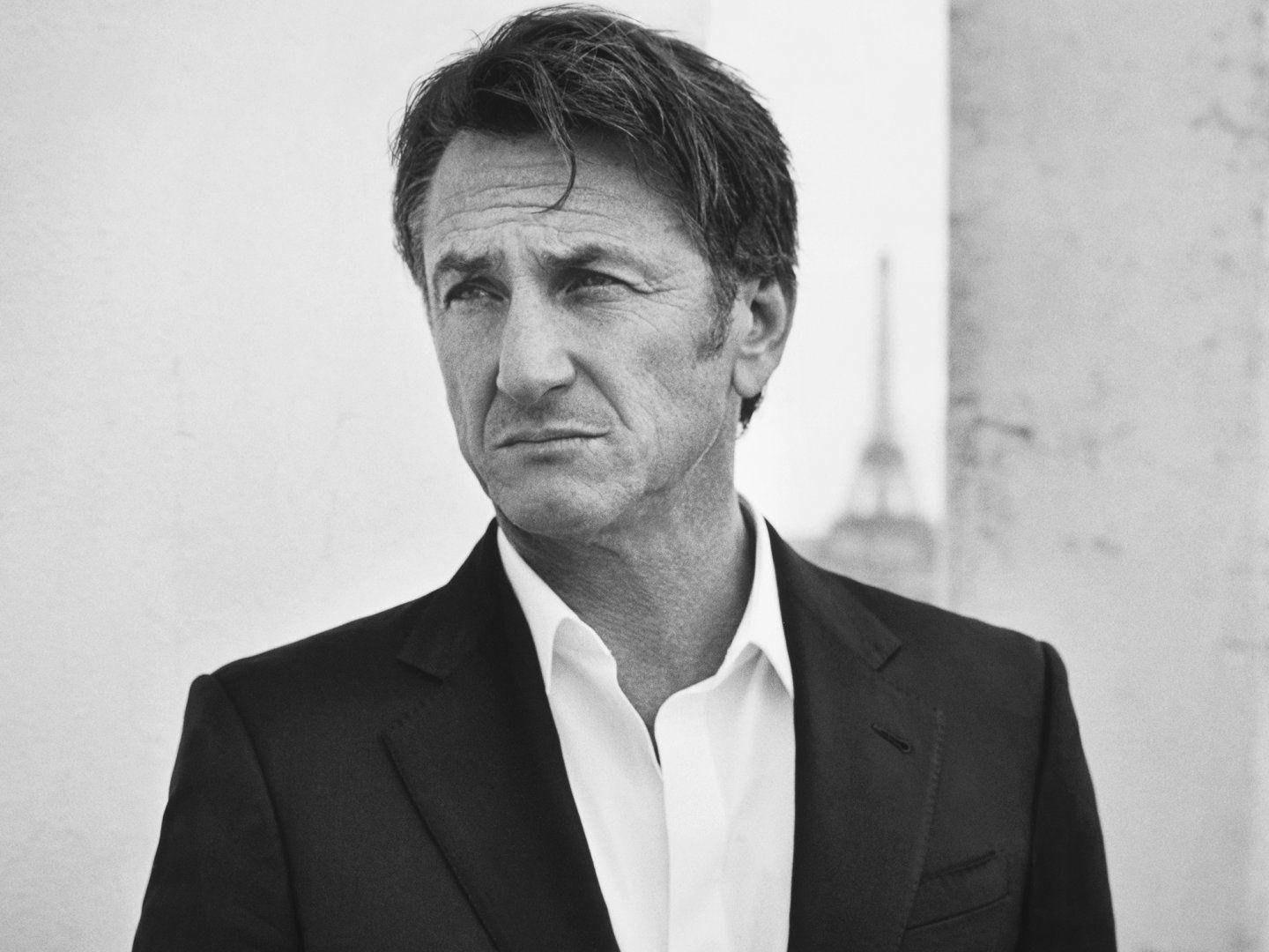 Sean Penn American Actor Black And White Background