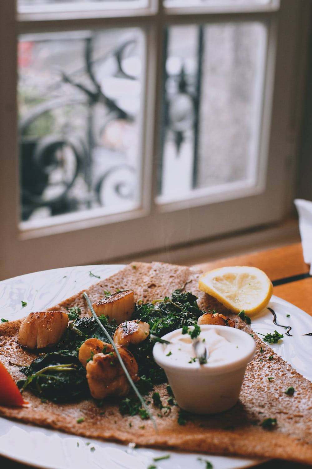 Seared Scallops With Spinach Background