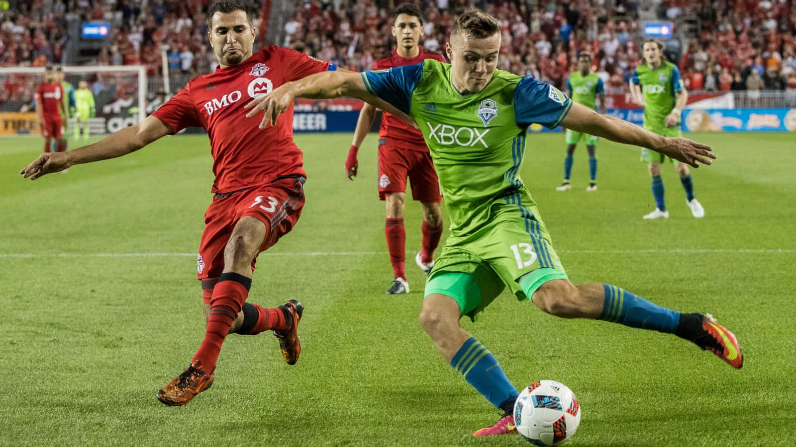 Seattle Sounders Star Jordan Morris Against Toronto Fc Background