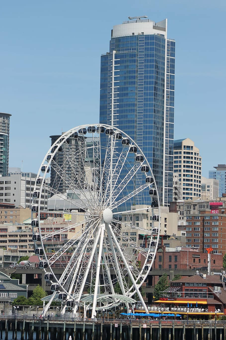 Seattle White Ferris Wheel Background