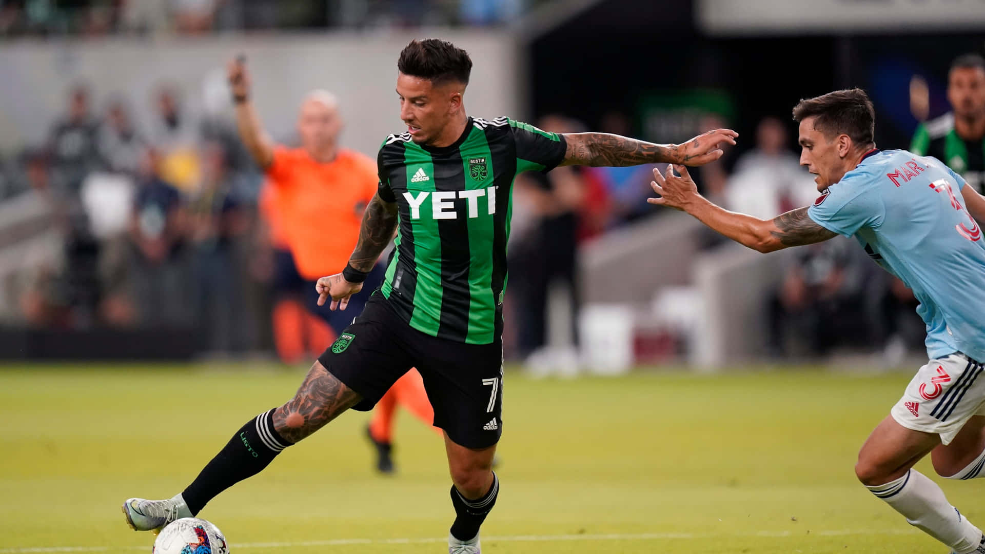 Sebastian Driussi Against Defender Jose Martínez Background