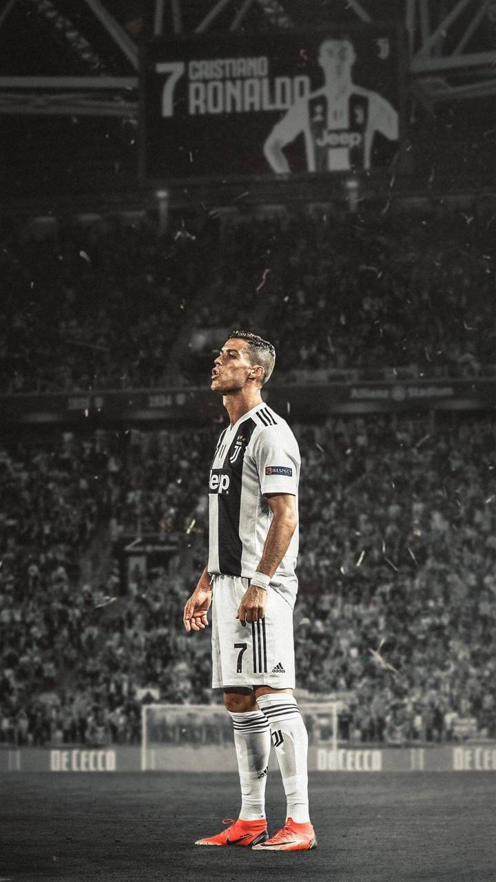 Selective Color Juventus Ronaldo Iphone Background