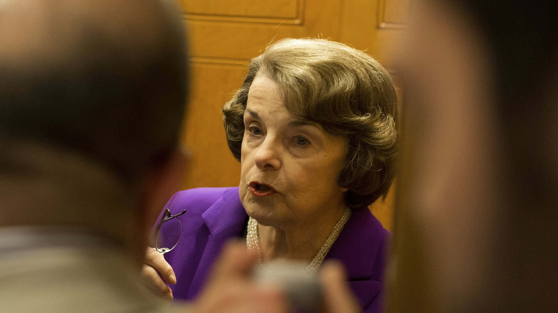 Senator Dianne Feinstein During A Focused Discussion Background